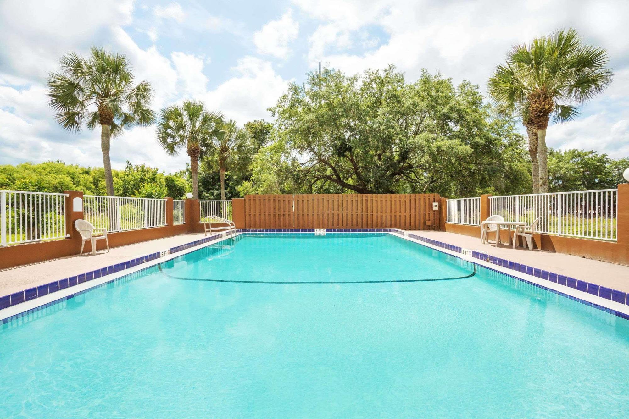 Super 8 By Wyndham St. Augustine Motel Eksteriør billede